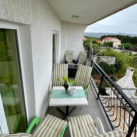 Krk Apartman *